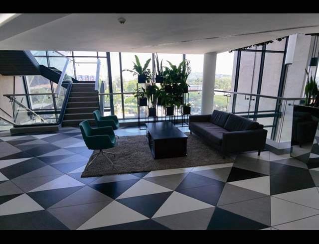 BUSINESS PROPERTY TO RENT IN MENLYN